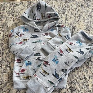 Free Planet Dino Outfit Set